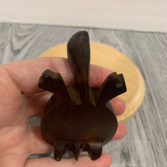 Vintage Kitschy Hand Carved Mini Wood Turtle Figurine - Picture 5 of 7